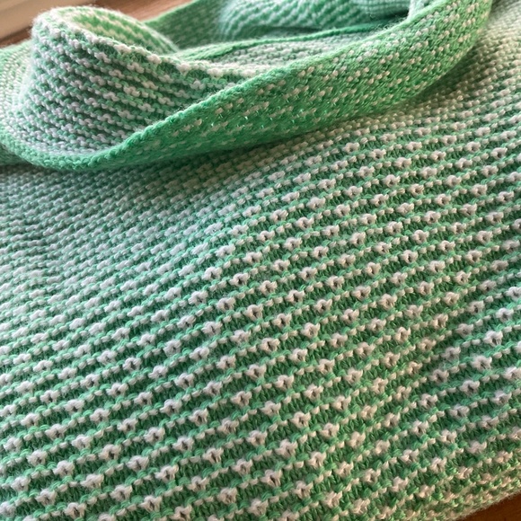 BODEN Audrey Mock Neck Waffle Knit Wool Blend Wide Sleeve Sweater Size 8 - Picture 4 of 12